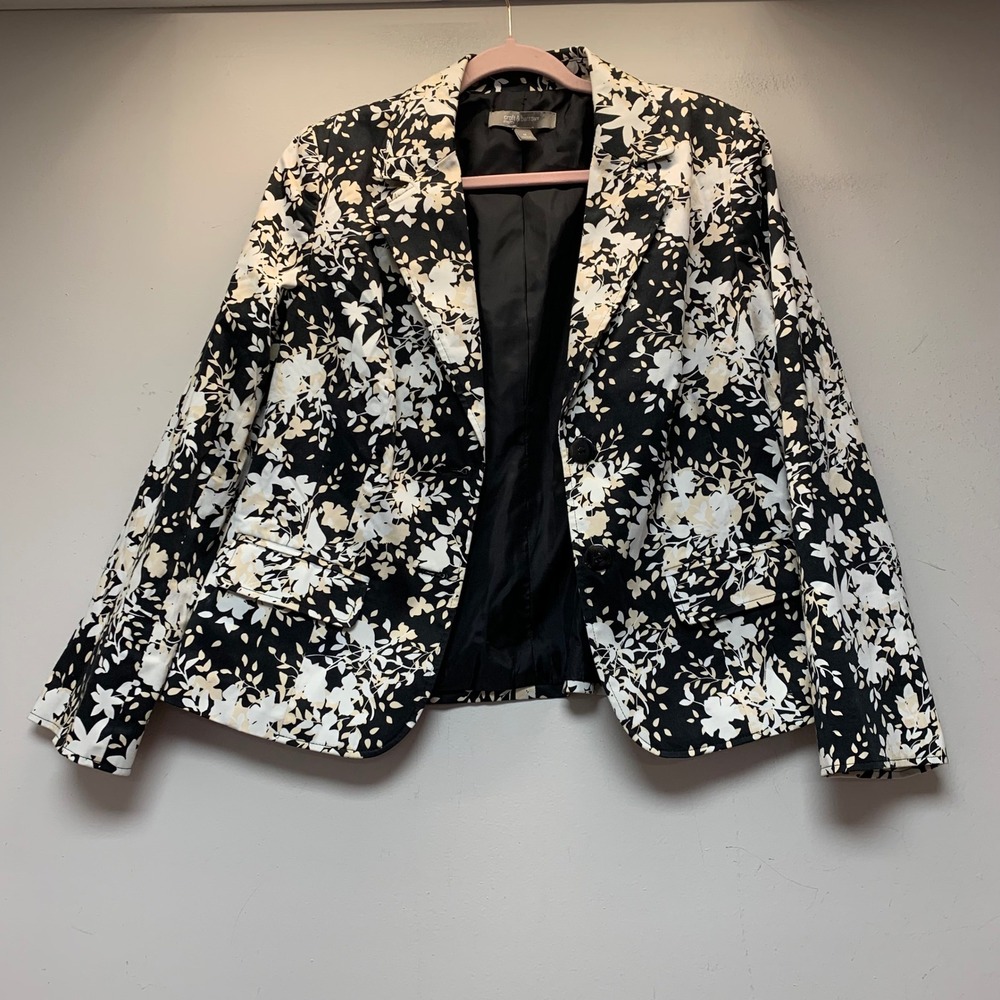 Croft & Barrow Blazer Women 12 Black Excellent Floral Stretch Cotton Jacket
